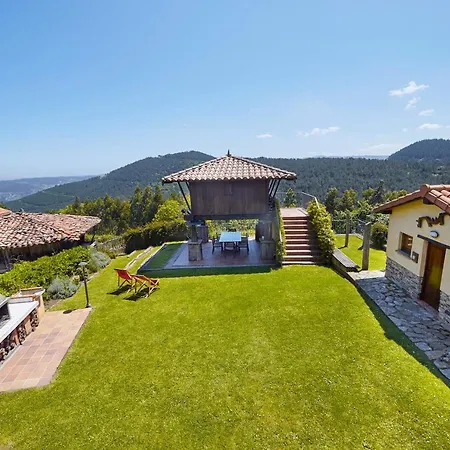 La Quintana De Somao, Casa De Abajo