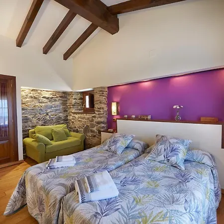 La Quintana De Somao, Casa De Abajo Nyaraló *