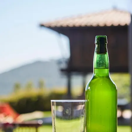 Nyaraló La Quintana De Somao, Casa De Abajo Somado